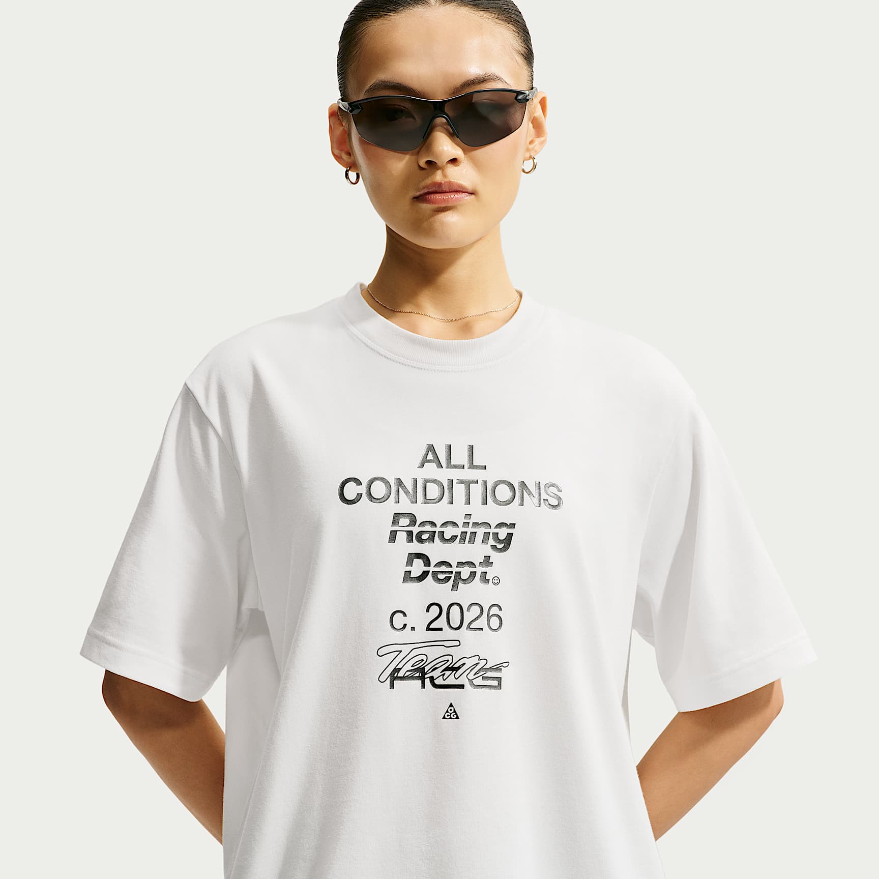 ACG Women's Dri-FIT T-Shirt. Nike.com
